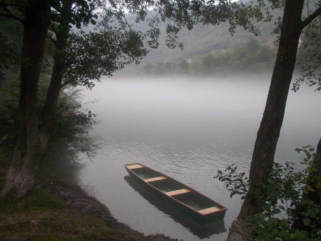 Camping Drina Фоча Экстерьер фото